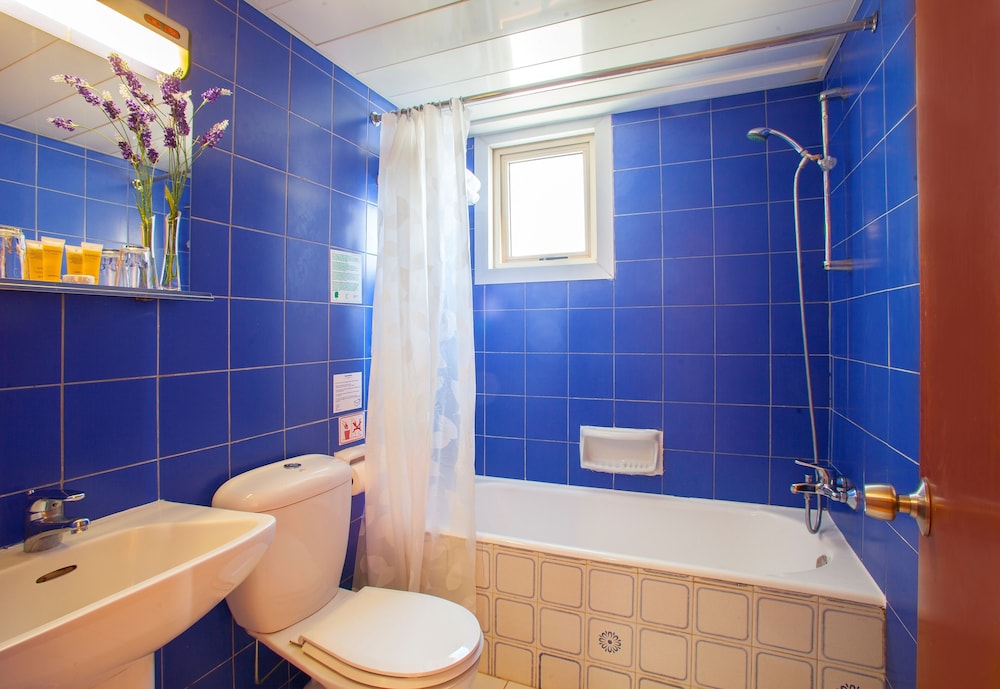 Kapetanios Limassol Hotel — Hotel rooms in Limassol, Limassol Region