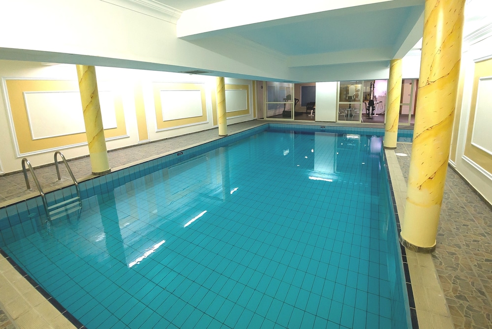 Kapetanios Limassol Hotel — Swimming pool in Limassol, Limassol Region