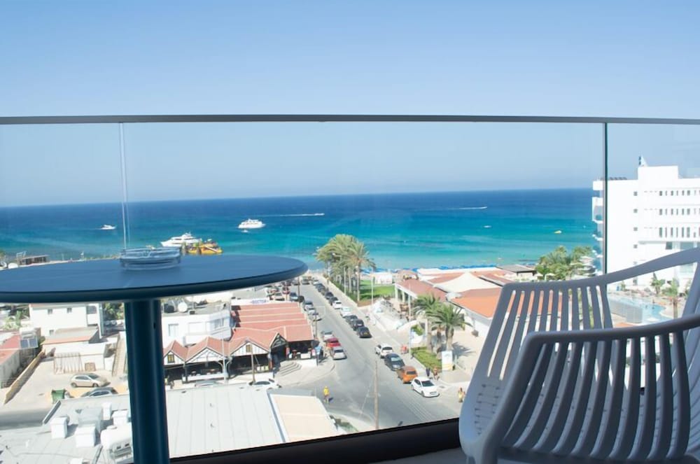 Mandali Hotel — Hotel rooms in Protaras, Famagusta Region
