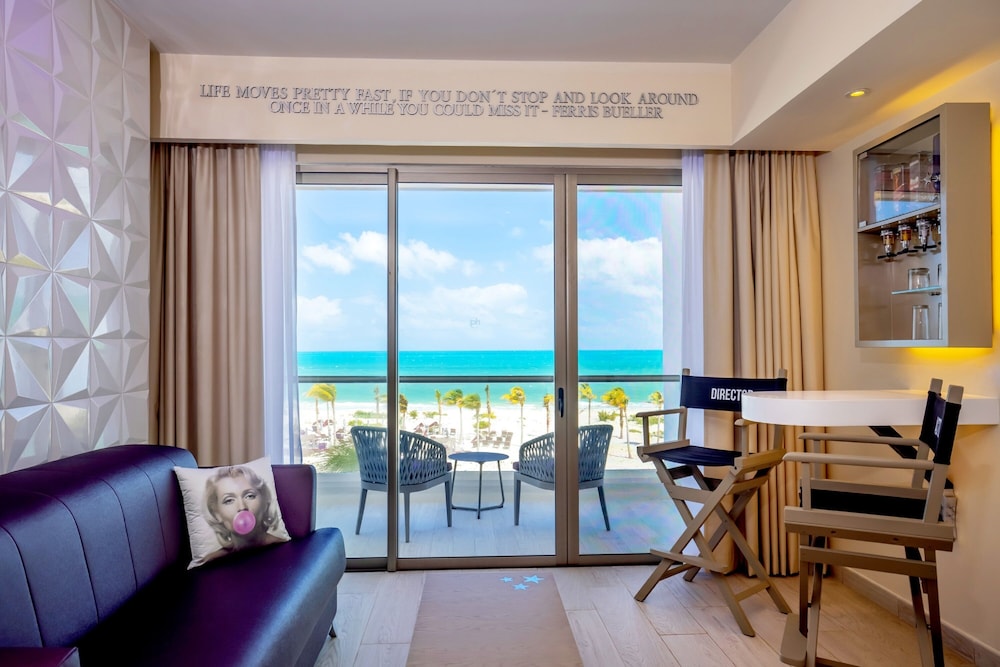 Planet Hollywood Cancun Adult Scene by Royalton, An Autograph Collection® All-Inclusive Resort - Adults Only — Hotel rooms in Cancun, Quintana Roo