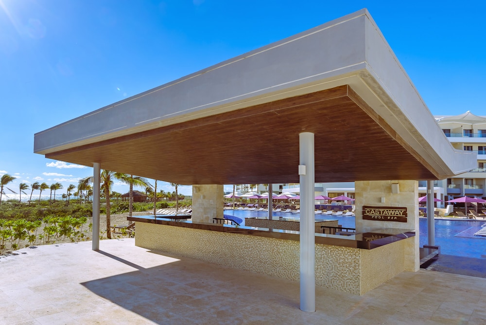 Planet Hollywood Cancun Adult Scene by Royalton, An Autograph Collection® All-Inclusive Resort - Adults Only — Restaurant & bars in Cancun, Quintana Roo