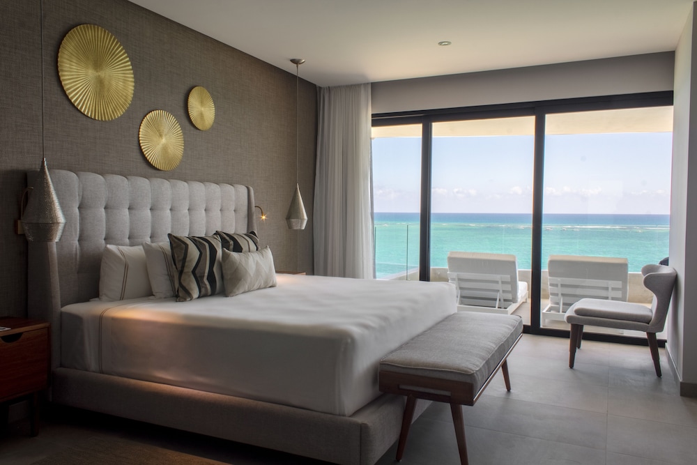 The Fives Oceanfront Riviera Maya - All Inclusive Optional — Hotel rooms in Puerto Morelos, Quintana Roo