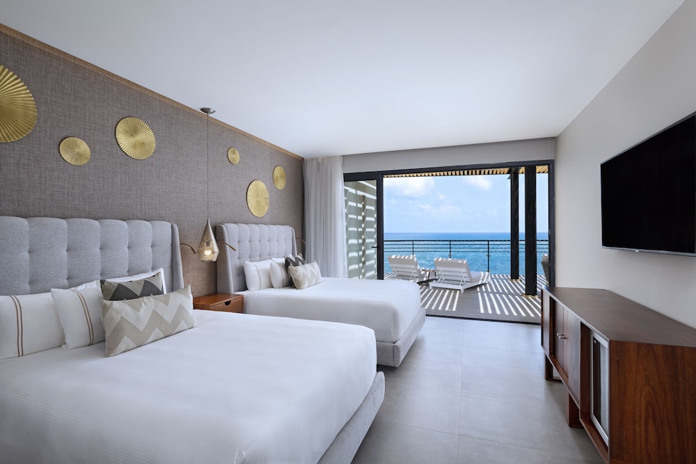 The Fives Oceanfront Riviera Maya - All Inclusive Optional — Hotel rooms in Puerto Morelos, Quintana Roo