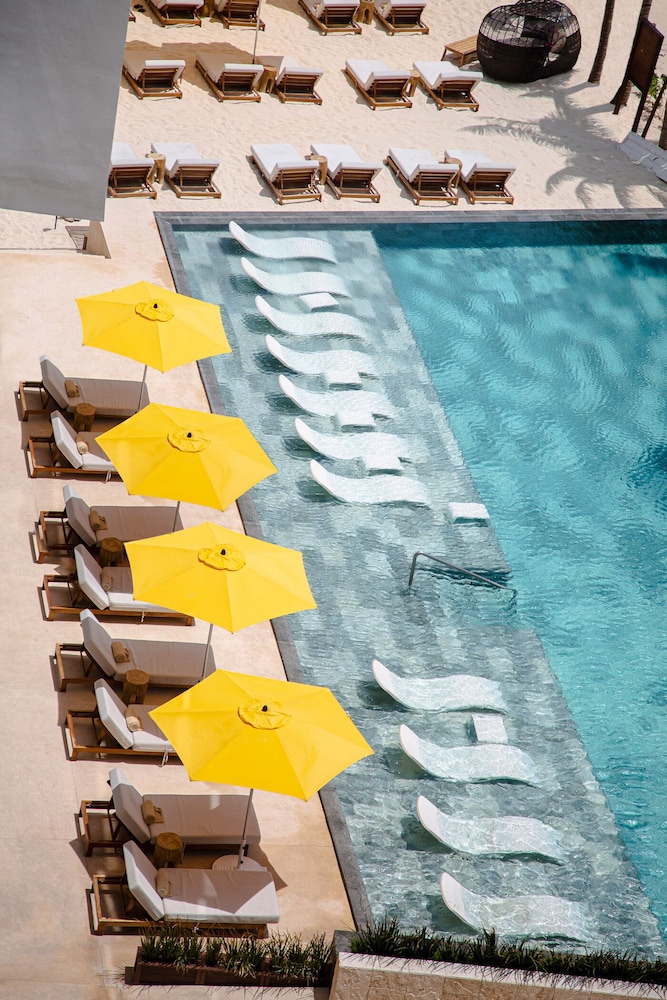 The Fives Oceanfront Riviera Maya - All Inclusive Optional — Swimming pool in Puerto Morelos, Quintana Roo