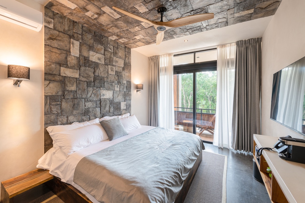 Irie Tulum — Hotel rooms in Tulum, Quintana Roo