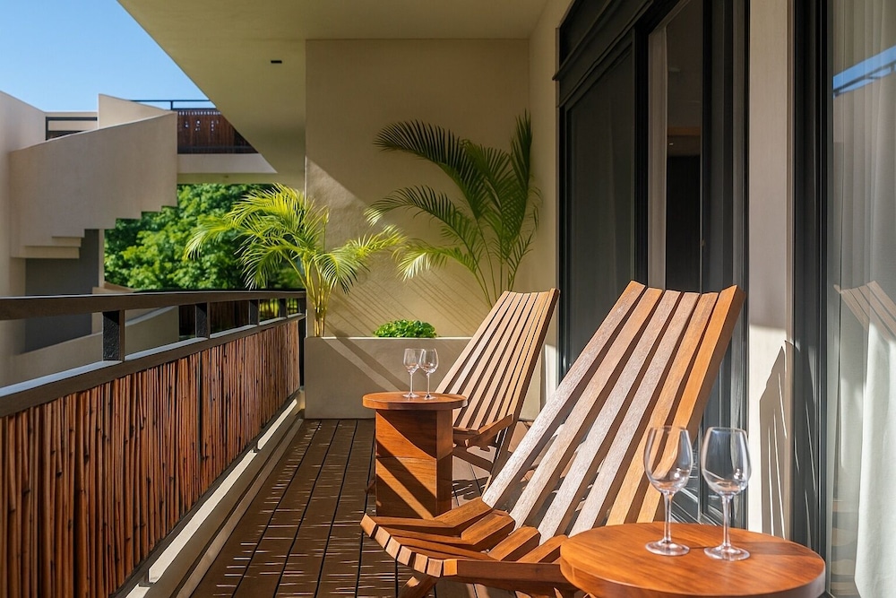 Irie Tulum — Hotel building in Tulum, Quintana Roo
