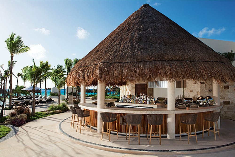 Secrets Akumal Riviera Maya - Adults Only - All Inclusive — Restaurant & bars in Akumal, Quintana Roo