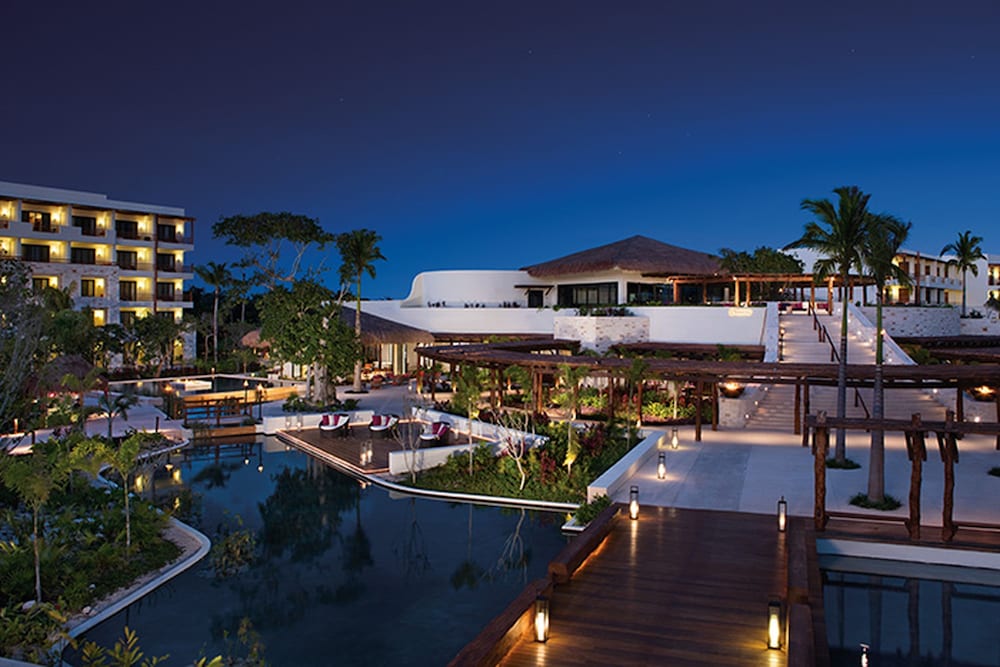 Secrets Akumal Riviera Maya - Adults Only - All Inclusive — Swimming pool in Akumal, Quintana Roo