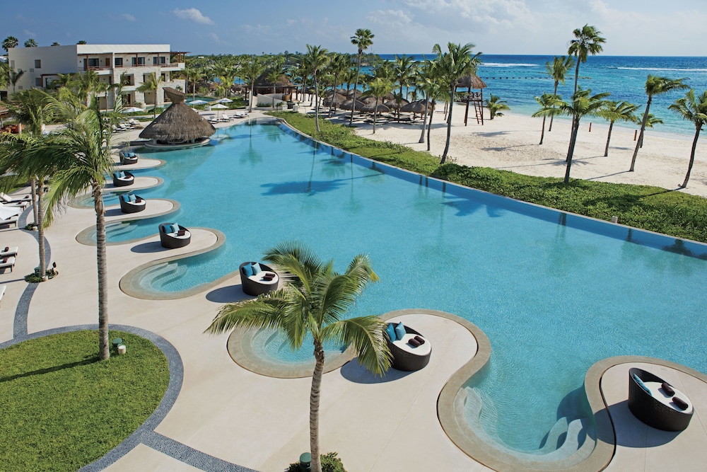 Secrets Akumal Riviera Maya - Adults Only - All Inclusive — Swimming pool in Akumal, Quintana Roo