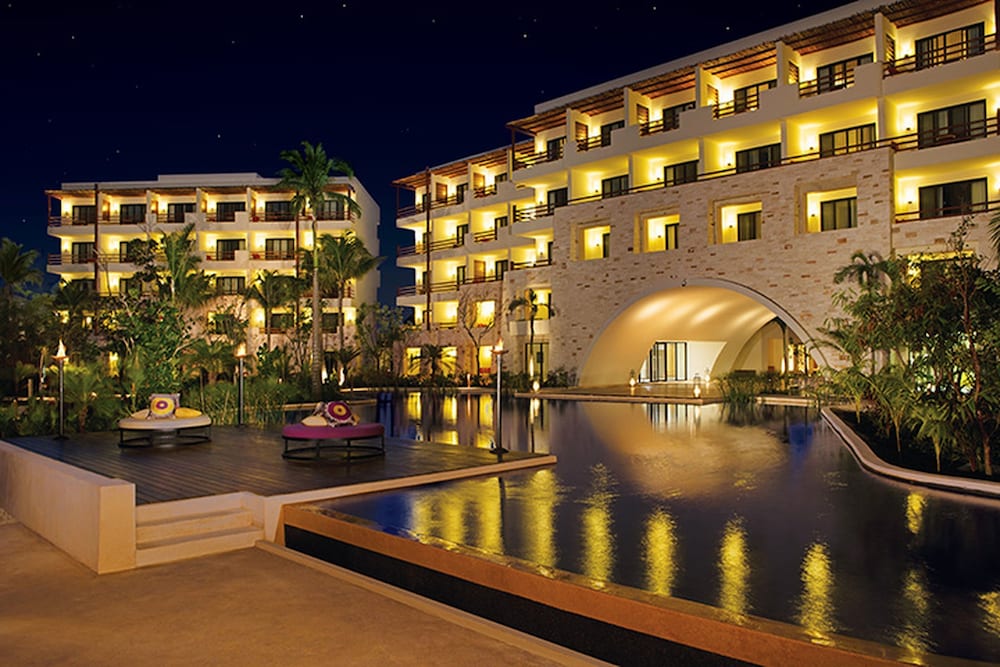 Secrets Akumal Riviera Maya - Adults Only - All Inclusive — Hotel building in Akumal, Quintana Roo