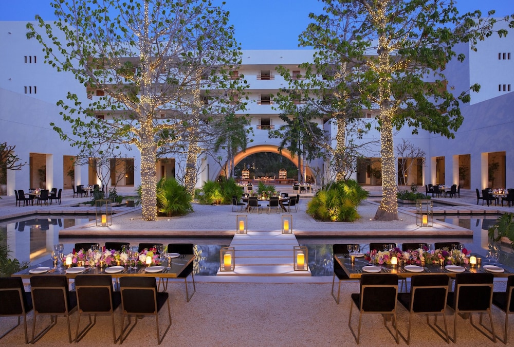 Secrets Akumal Riviera Maya - Adults Only - All Inclusive — Hotel building in Akumal, Quintana Roo