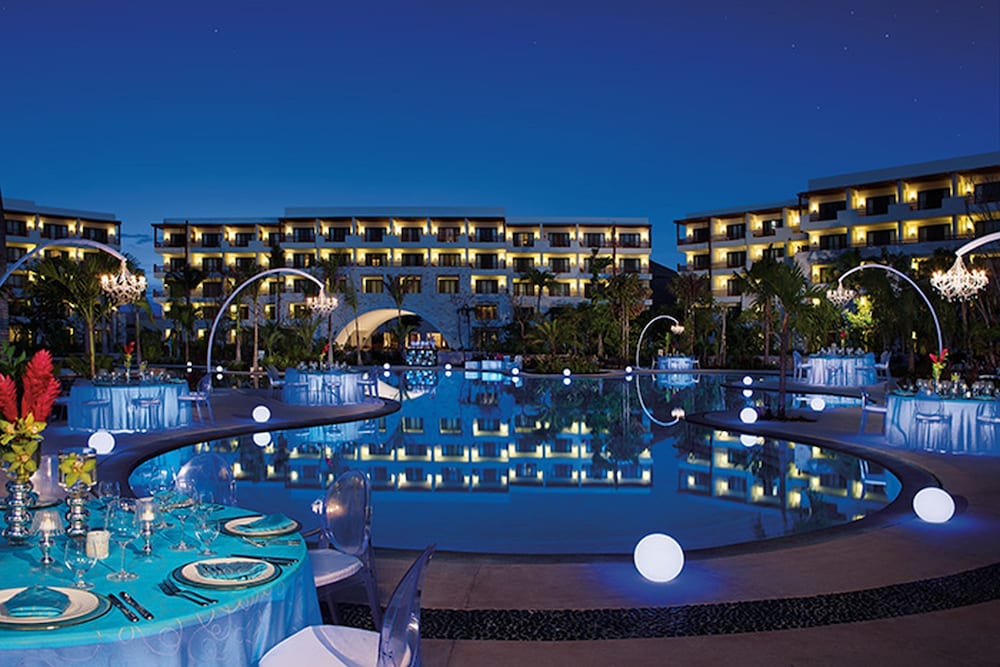 Secrets Akumal Riviera Maya - Adults Only - All Inclusive — Swimming pool in Akumal, Quintana Roo