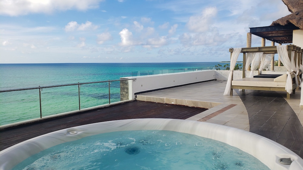 Senses Riviera Maya Oceanfront  Boutique hotel - Adults only — Swimming pool in Playa del Carmen, Quintana Roo