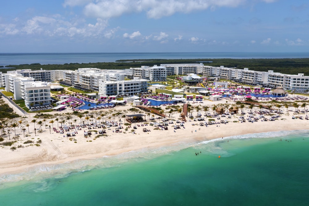Planet Hollywood Cancun by Royalton, An Autograph Collection All-Inclusive Resort — Beach in Playa Mujeres, Quintana Roo