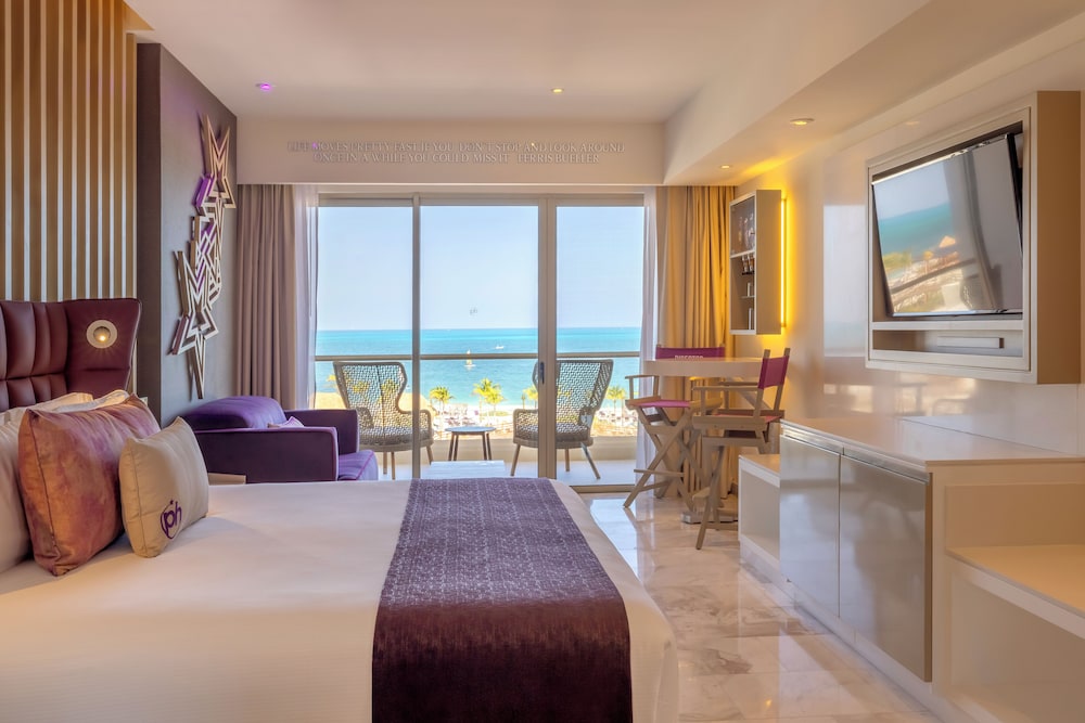 Planet Hollywood Cancun by Royalton, An Autograph Collection All-Inclusive Resort — Hotel rooms in Playa Mujeres, Quintana Roo