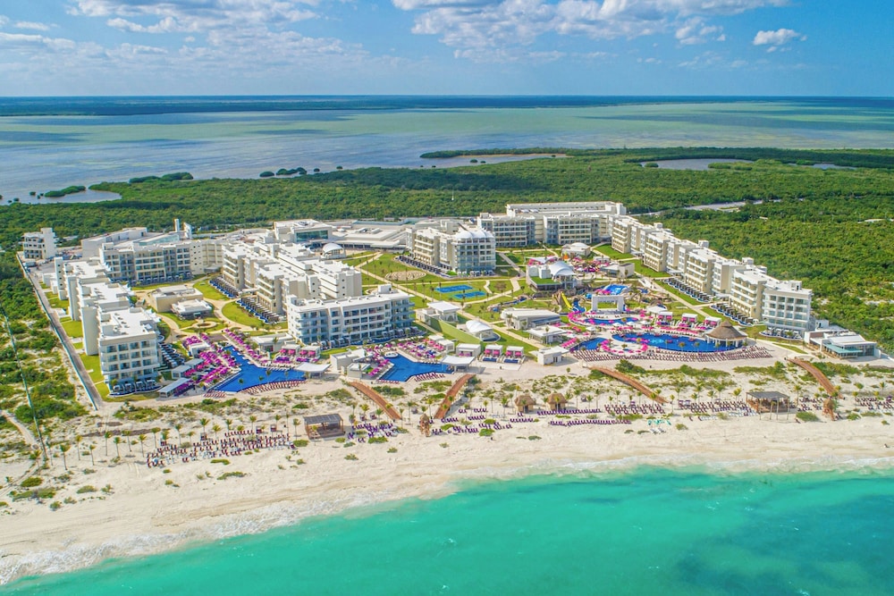Planet Hollywood Cancun by Royalton, An Autograph Collection All-Inclusive Resort — Beach in Playa Mujeres, Quintana Roo