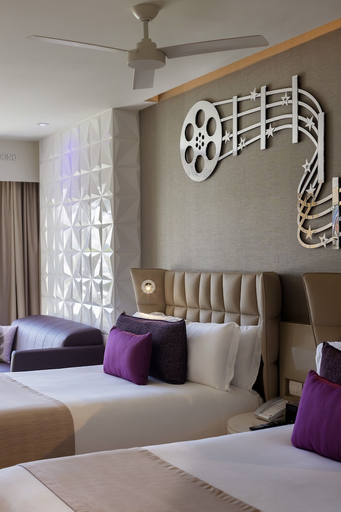 Planet Hollywood Cancun by Royalton, An Autograph Collection All-Inclusive Resort — Hotel rooms in Playa Mujeres, Quintana Roo