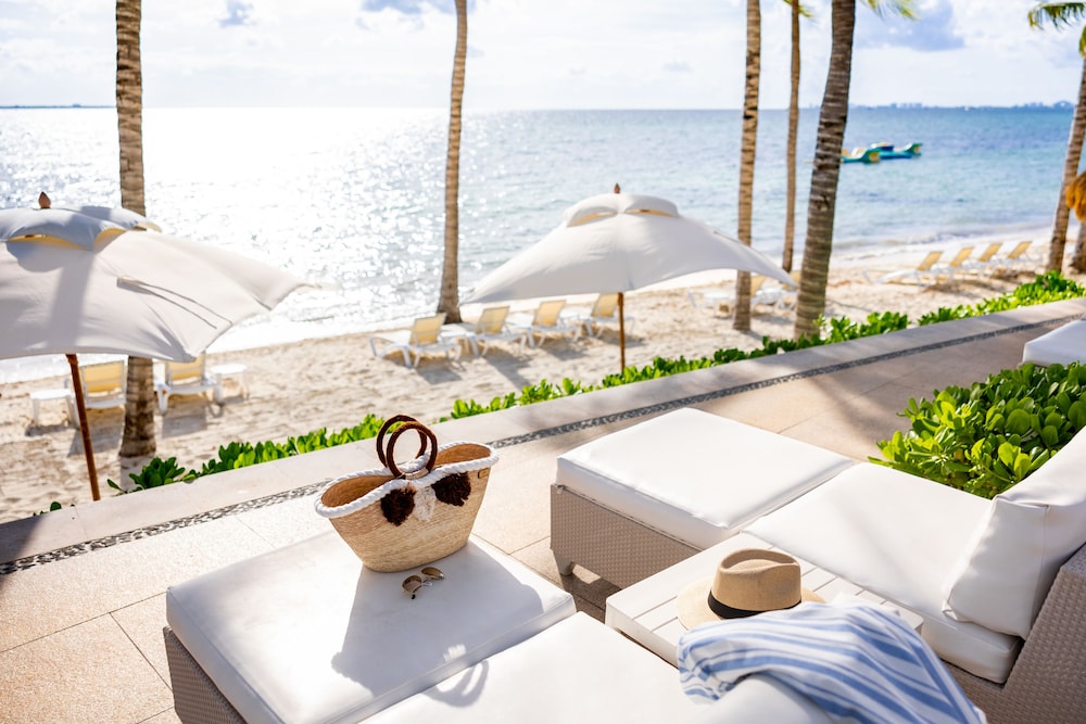Elite Vacation Club — Beach in Playa Mujeres, Quintana Roo