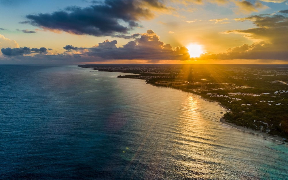 Mvngata Beach Hotel — Beach in Playa del Carmen, Quintana Roo