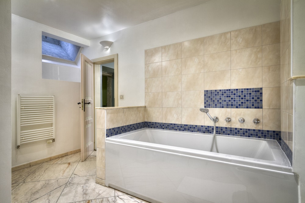 Black Star Suites — Hotel rooms in Prague, Prague