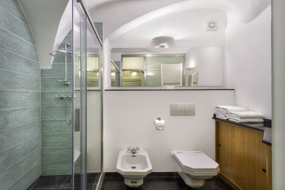 Black Star Suites — Hotel rooms in Prague, Prague
