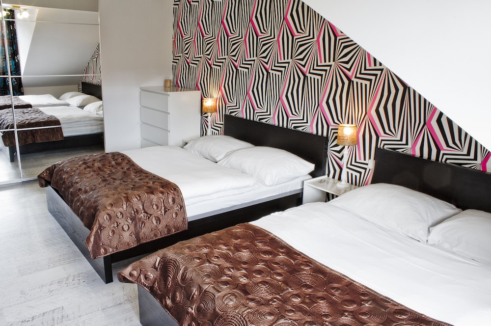 Royal Court Apartments — Hotel rooms in Prague, Prague