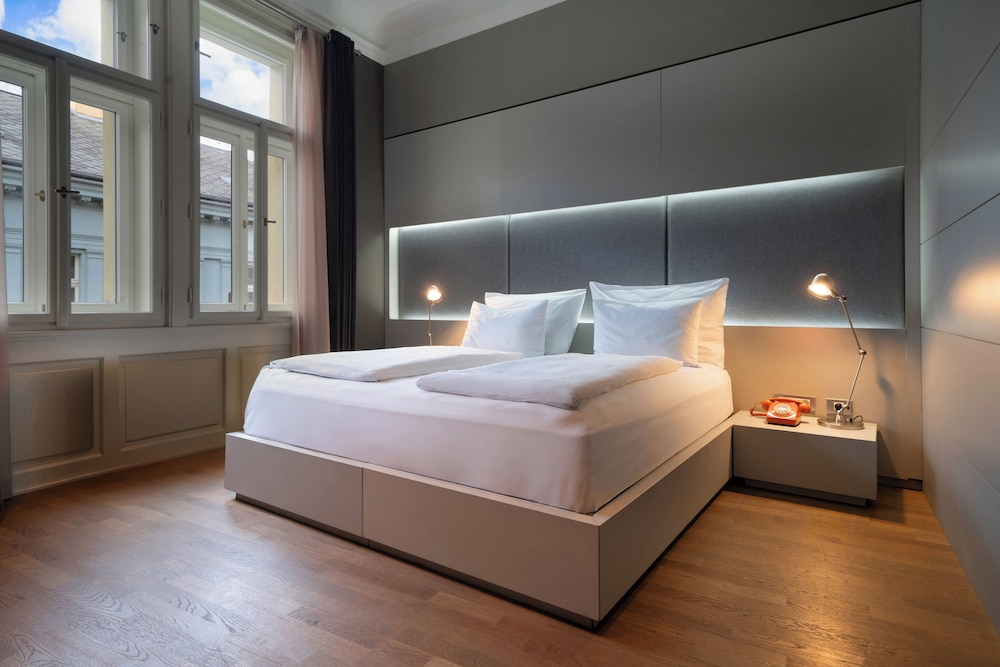 INNSiDE by Meliá Prague Old Town — Hotel rooms in Prague, Prague