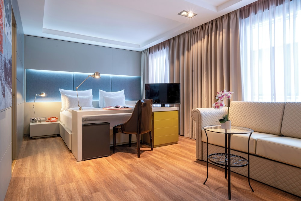 INNSiDE by Meliá Prague Old Town — Hotel rooms in Prague, Prague