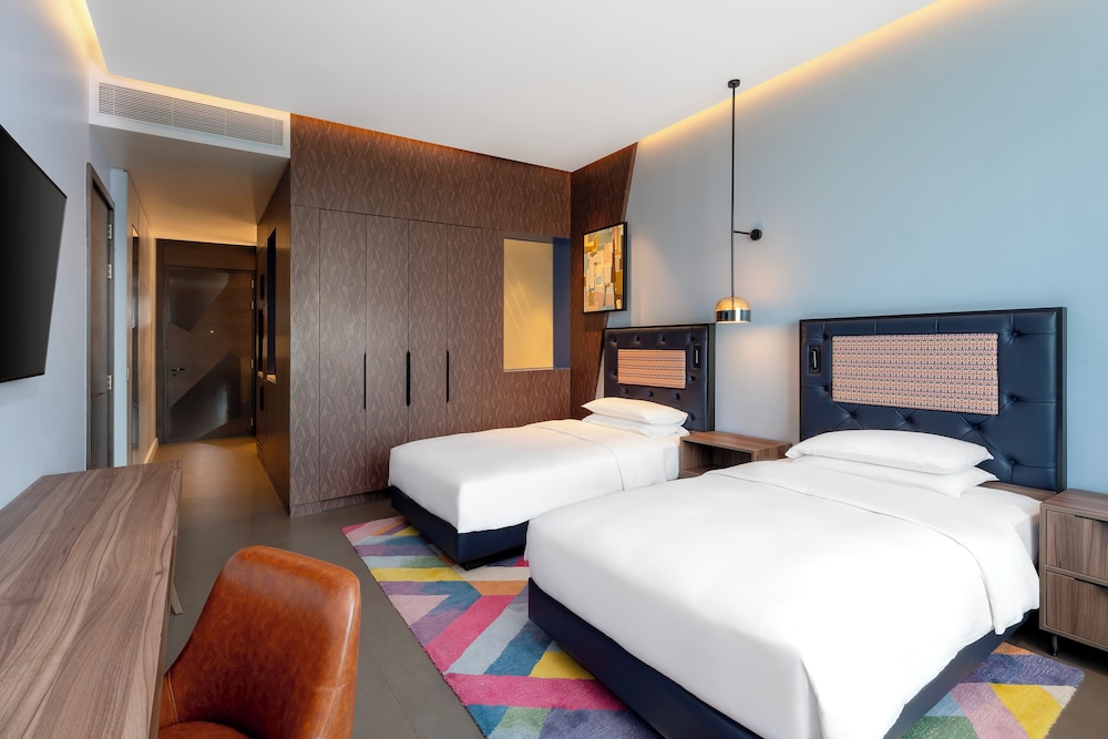 Hyatt Centric Jumeirah Dubai — Hotel rooms in Dubai