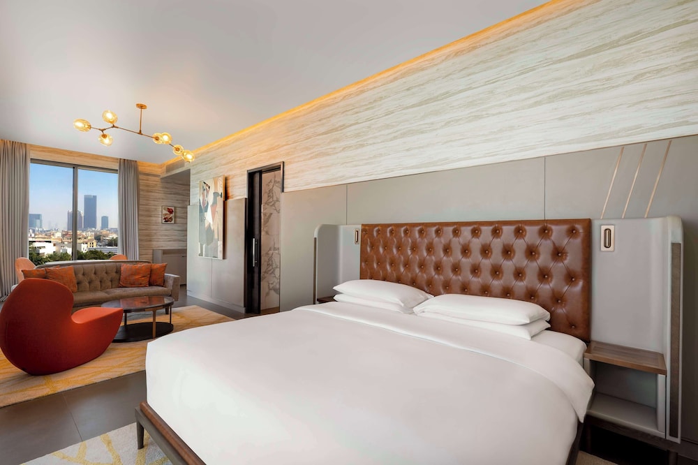 Hyatt Centric Jumeirah Dubai — Hotel rooms in Dubai