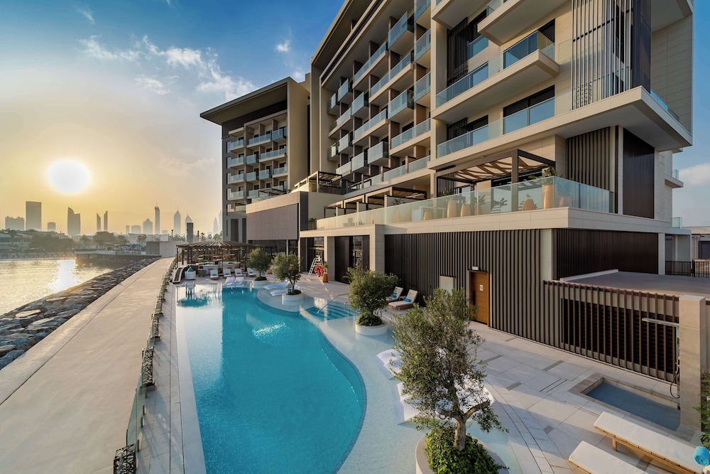 Hyatt Centric Jumeirah Dubai — Swimming pool in Dubai