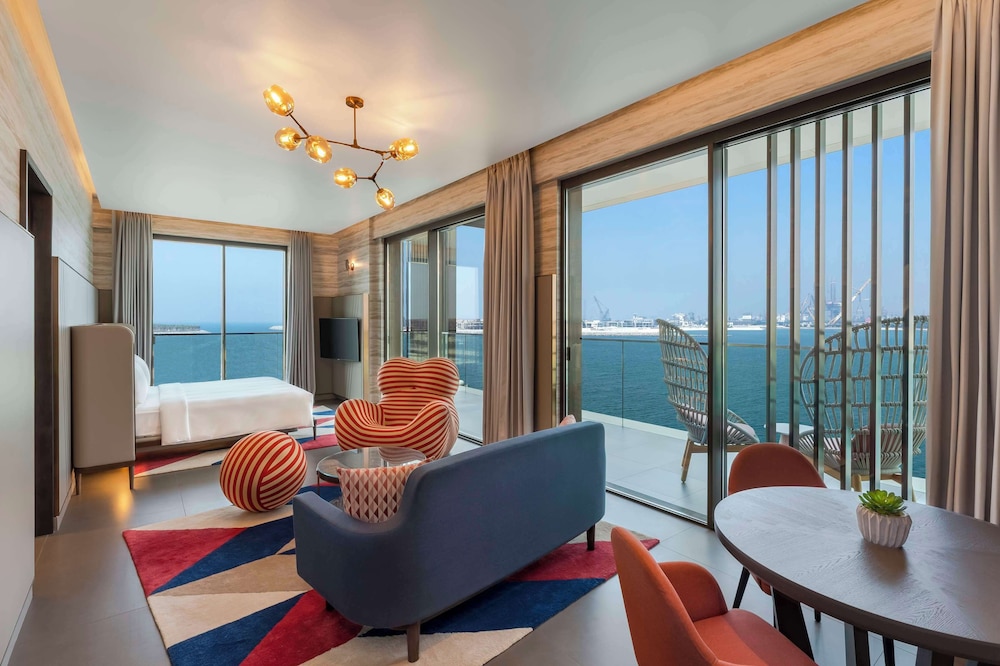 Hyatt Centric Jumeirah Dubai — Hotel rooms in Dubai