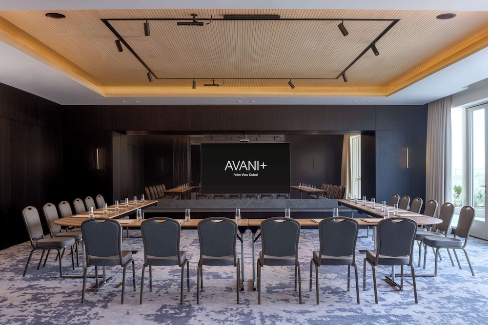 Avani+ Palm View Dubai Hotel & Suites — Hotel building in Dubai