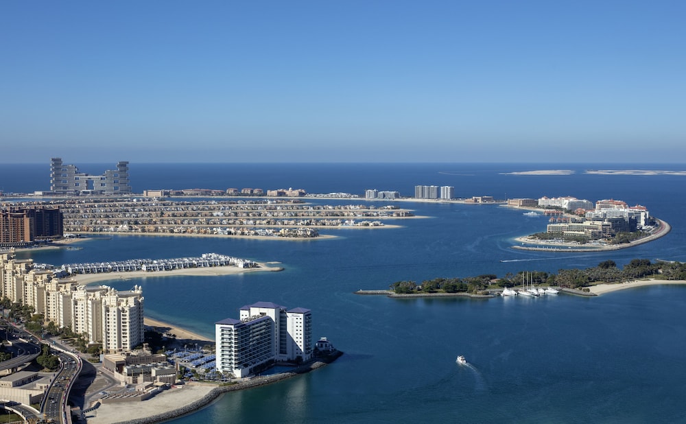 Avani+ Palm View Dubai Hotel & Suites — Attractions in the area in Dubai