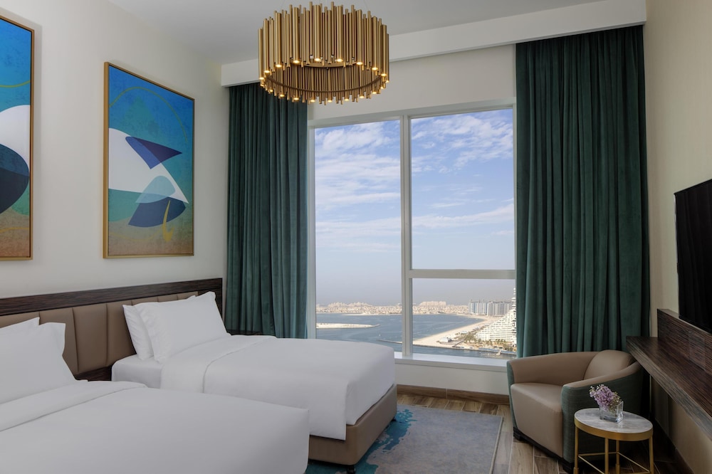Avani+ Palm View Dubai Hotel & Suites — Hotel rooms in Dubai