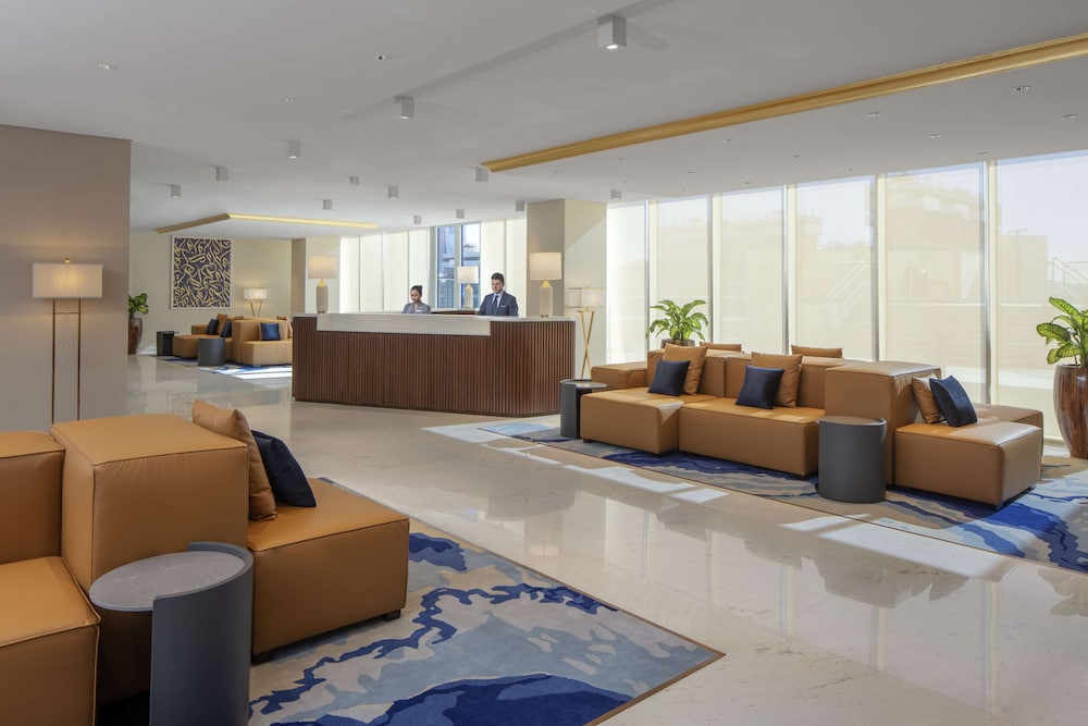 Avani+ Palm View Dubai Hotel & Suites — Hotel building in Dubai
