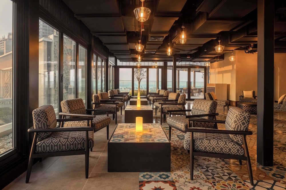 Avani+ Palm View Dubai Hotel & Suites — Restaurant & bars in Dubai