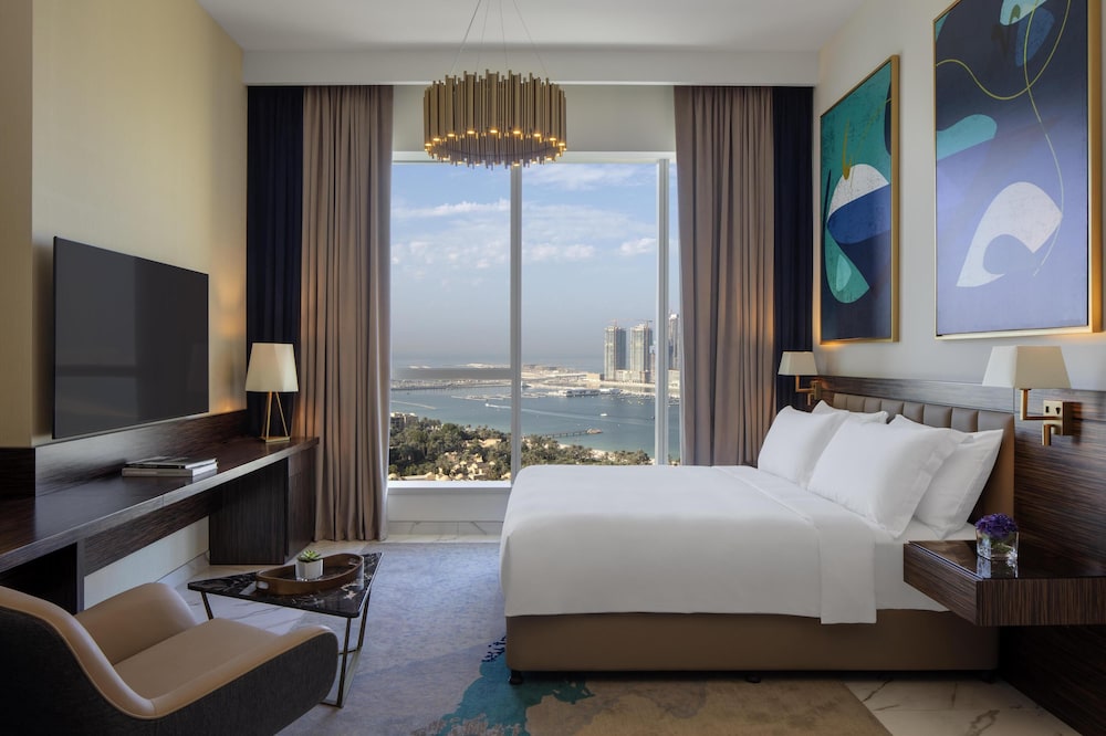 Avani+ Palm View Dubai Hotel & Suites — Hotel rooms in Dubai