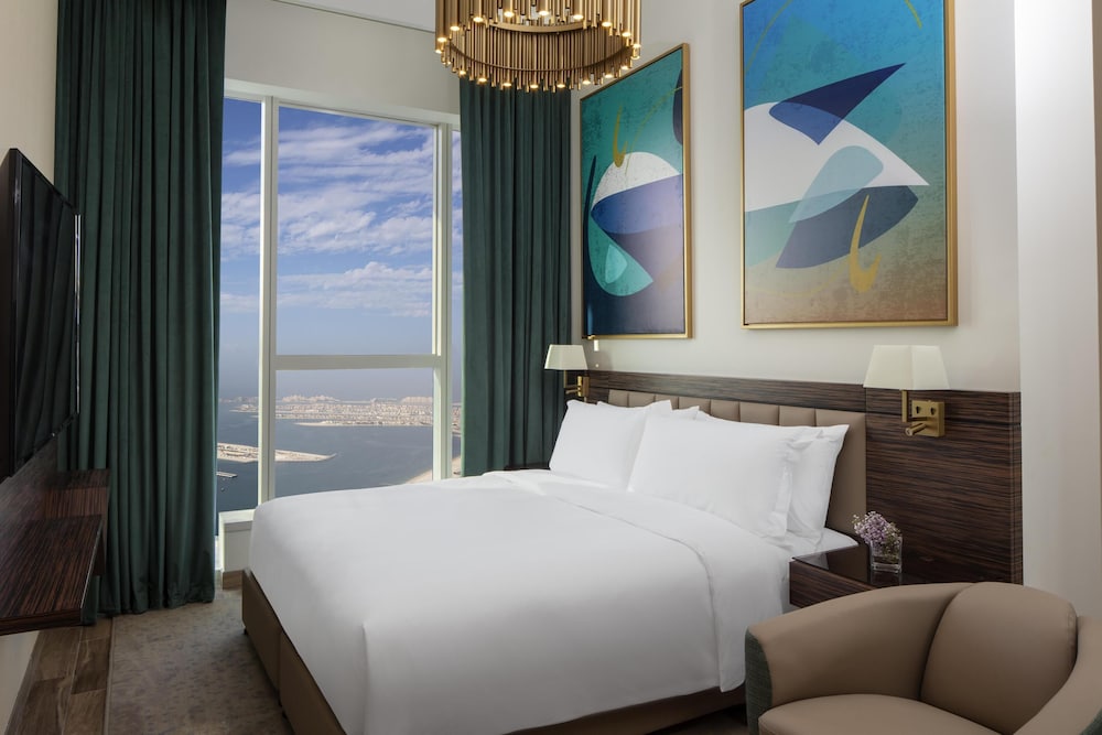 Avani+ Palm View Dubai Hotel & Suites — Hotel rooms in Dubai
