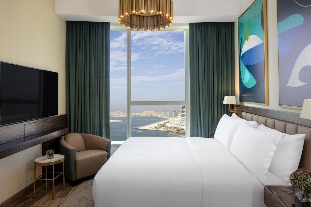 Avani+ Palm View Dubai Hotel & Suites — Hotel rooms in Dubai