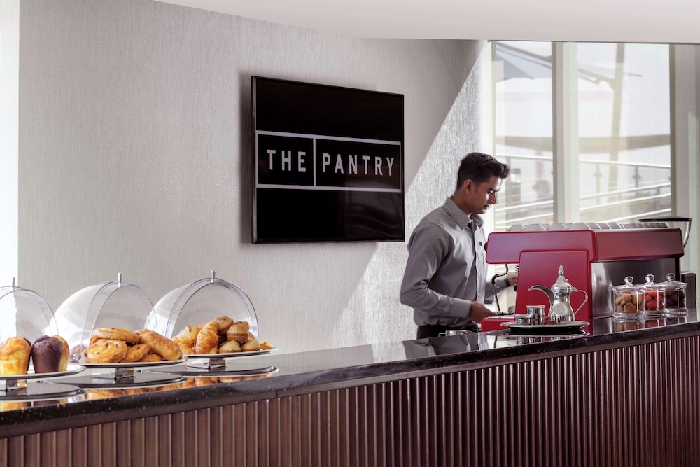 Avani+ Palm View Dubai Hotel & Suites — Restaurant & bars in Dubai