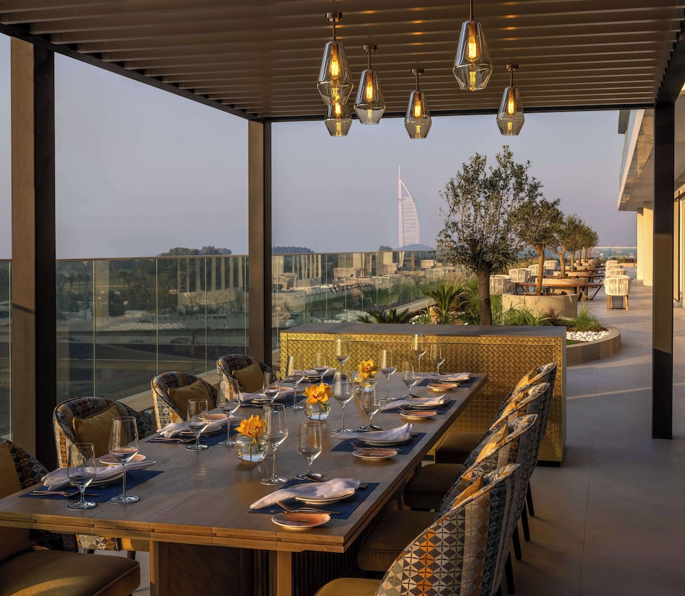 Avani+ Palm View Dubai Hotel & Suites — Restaurant & bars in Dubai