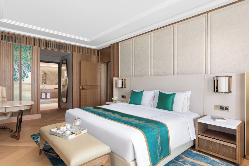 Taj Exotica Resort & Spa, The Palm, Dubai — Rooms in Dubai