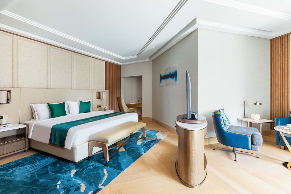 Taj Exotica Resort & Spa, The Palm, Dubai — Rooms in Dubai