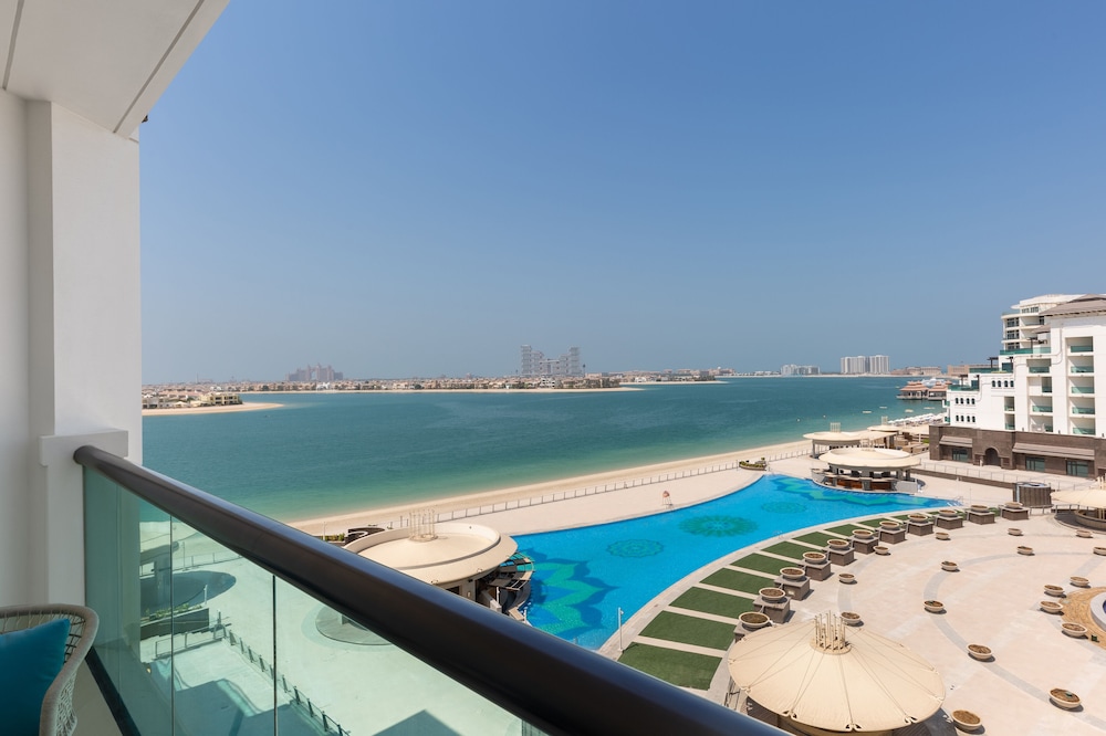 Taj Exotica Resort & Spa, The Palm, Dubai — View in Dubai