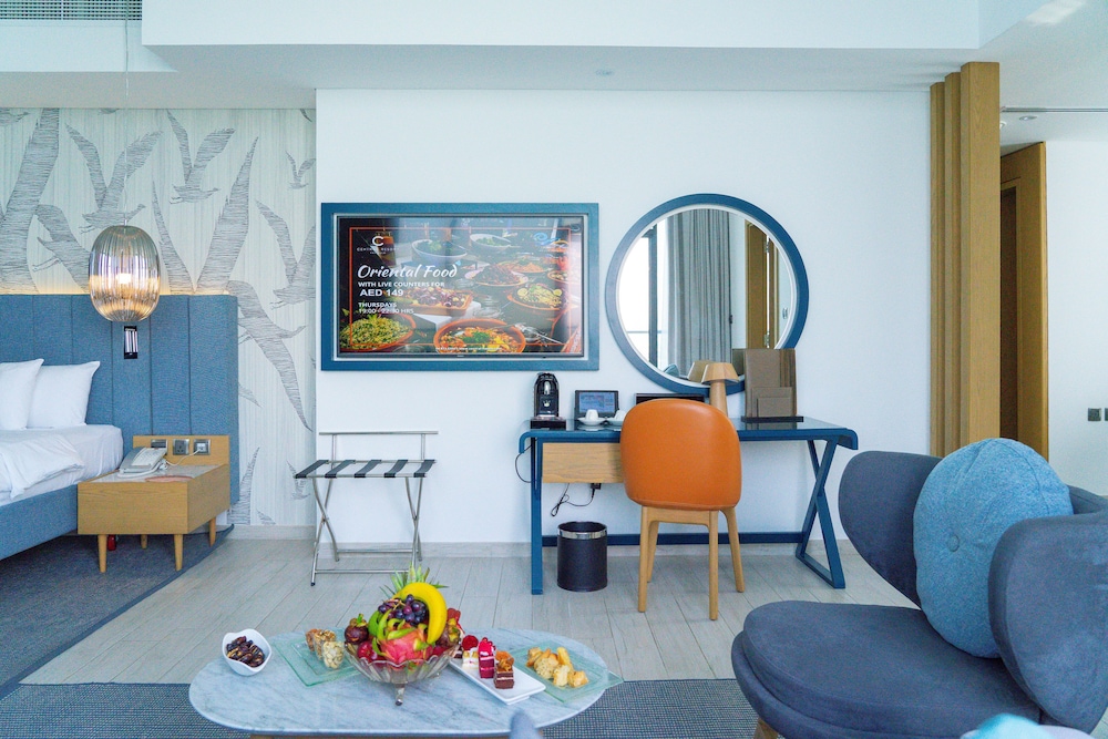 C Central Hotel and Resort The Palm — Hotel rooms in Dubai