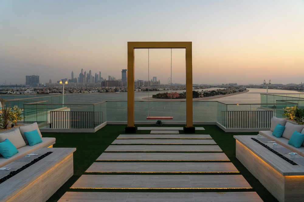 C Central Hotel and Resort The Palm — Attractions in the area in Dubai