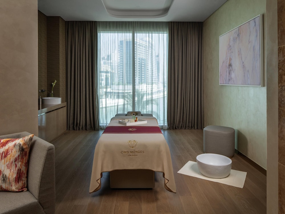Hyde Hotel Dubai — Hotel rooms in Dubai