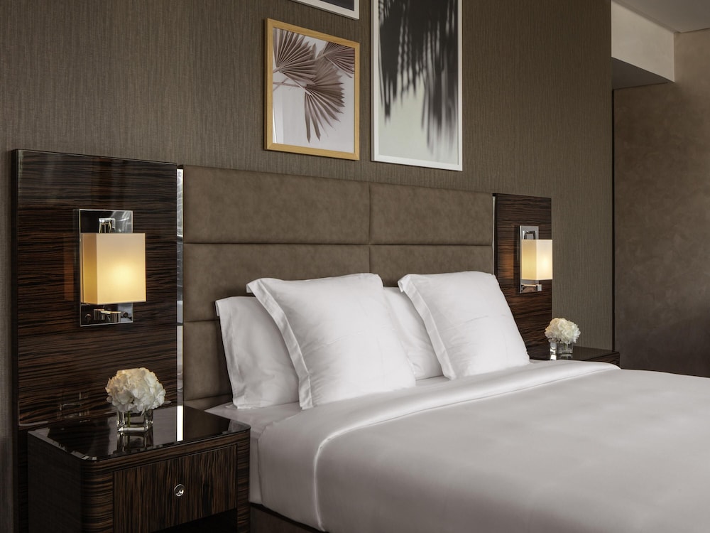 Hyde Hotel Dubai — Hotel rooms in Dubai