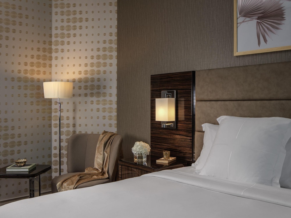 Hyde Hotel Dubai — Hotel rooms in Dubai
